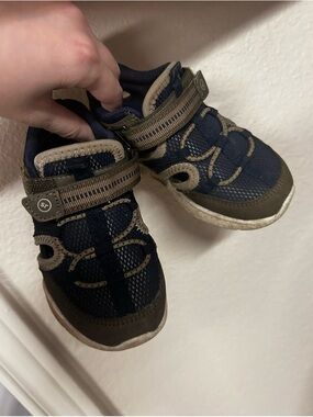 Stride Rite Navy and Brown Boys Hook-and-Loop Sneakers